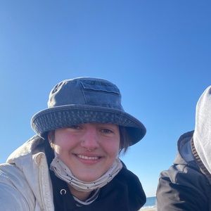 Meet your Posher, Emma